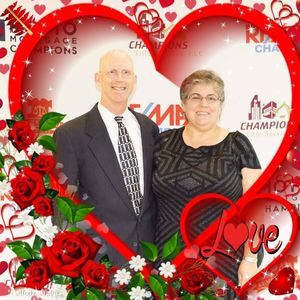 Meet your Posher, Sharon